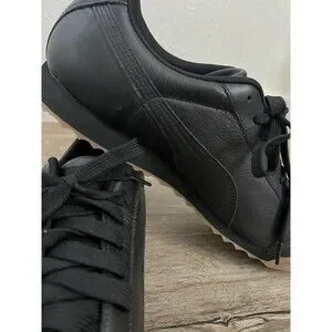 Puma | Shoes | Puma Roma Classic Black Gum Leather Low Mens  display picture 1